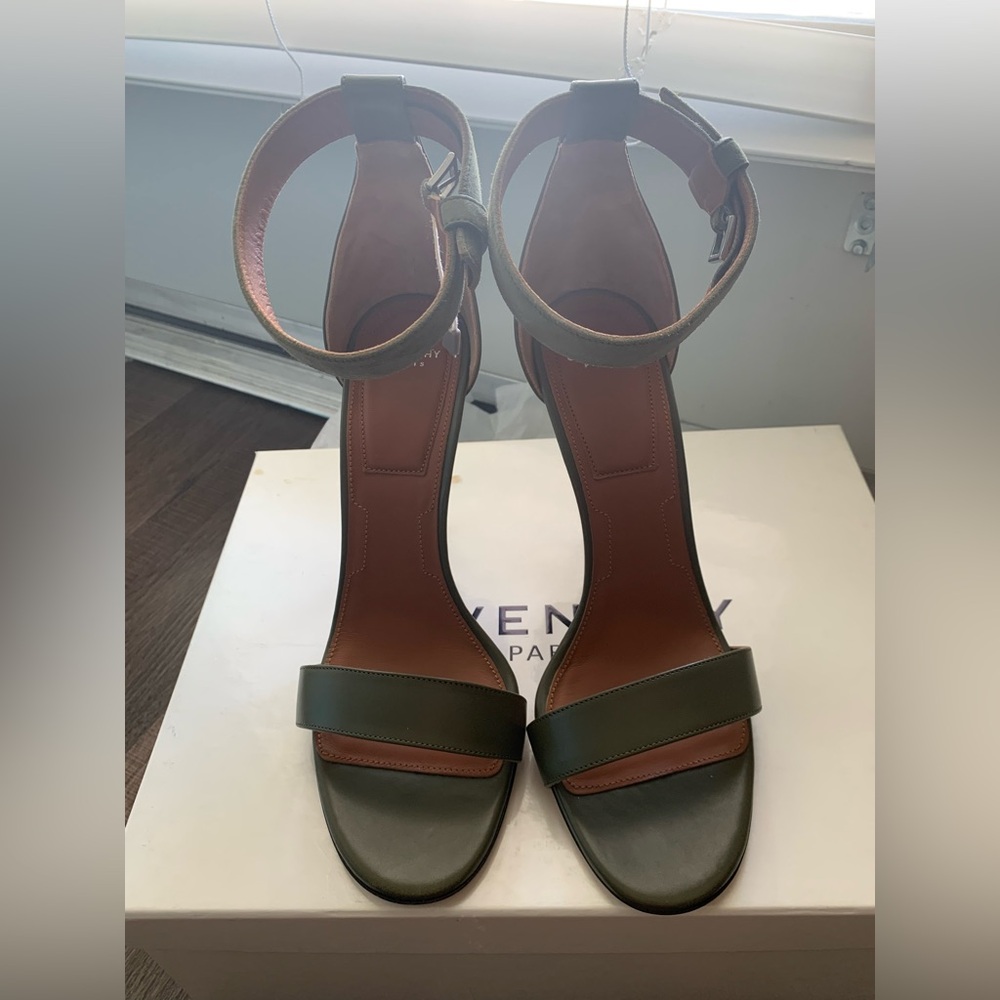Givenchy Retra suede-trimmed leather sandals